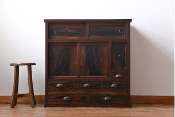 アンティーク家具　古民具・骨董　欅材と黒柿材!味わい深い茶箪笥