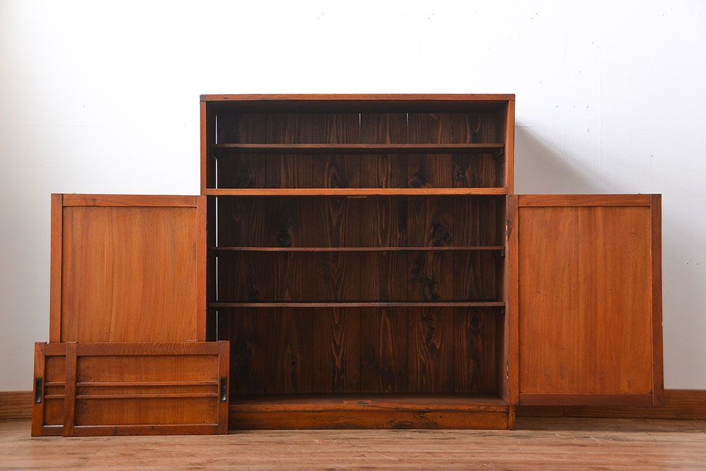 アンティーク家具　和製アンティーク　古い木製の引き戸付き収納棚