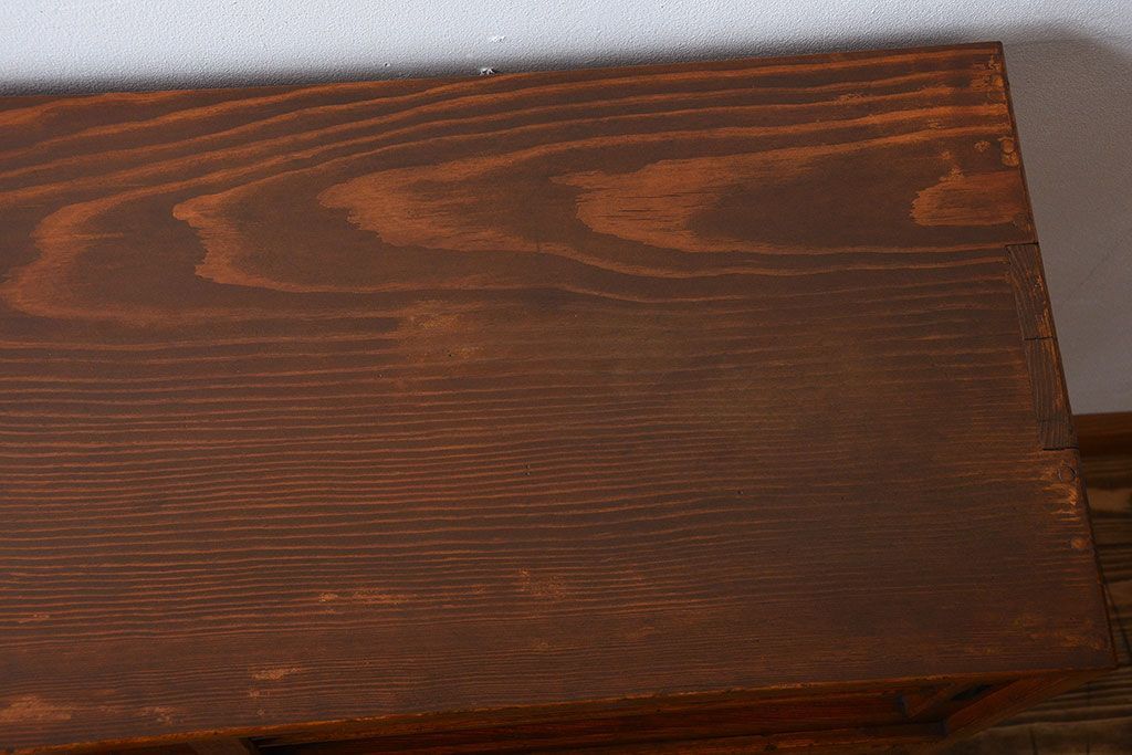 アンティーク家具　和製アンティーク　古い木製の引き戸付き収納棚