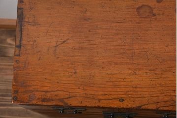 アンティーク家具　アンティーク　三方ナラ材の高級小引き出し