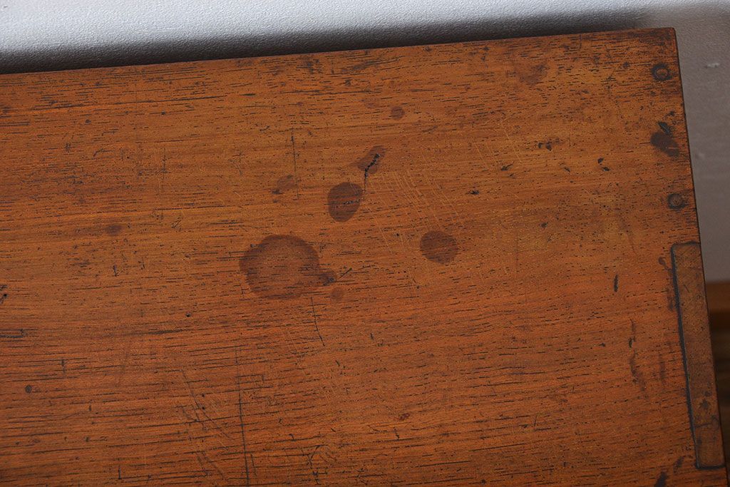 アンティーク家具　アンティーク　三方ナラ材の高級小引き出し