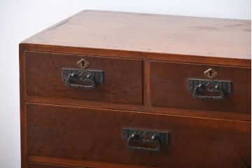 アンティーク家具　アンティーク　三方ナラ材の高級小引き出し