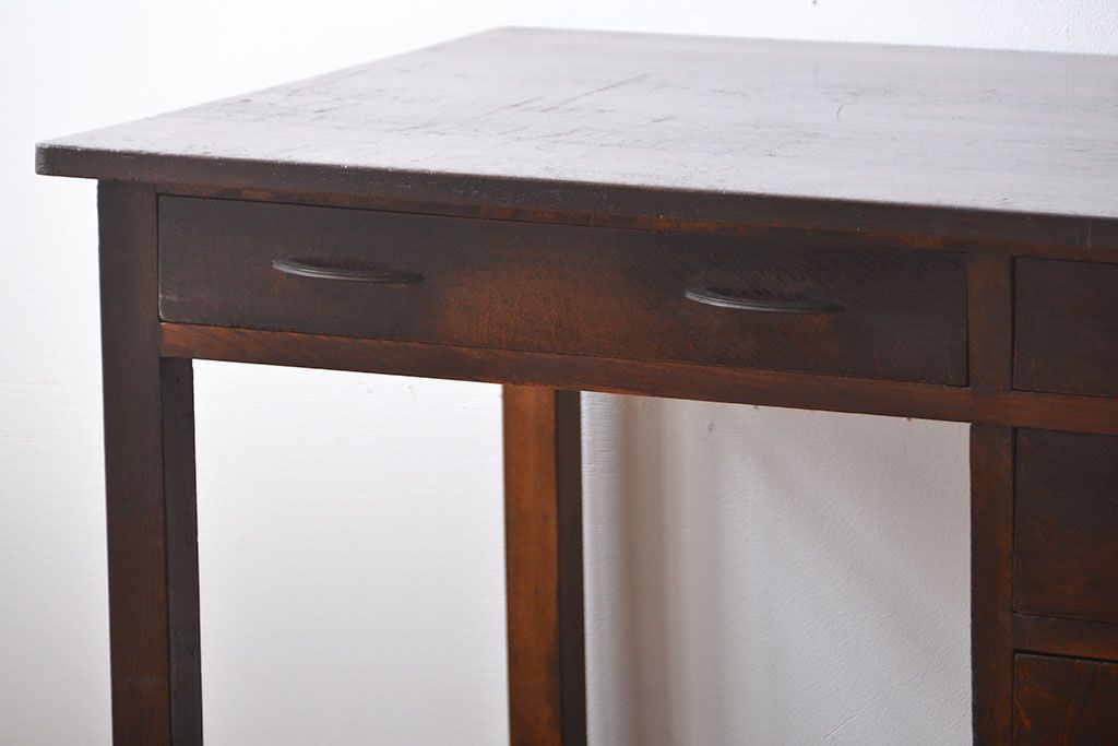 レトロ家具　アンティーク　古い木製のレトロな片袖机