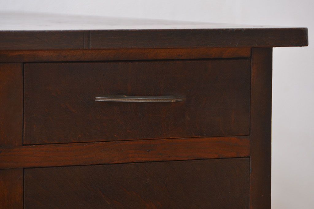 レトロ家具　アンティーク　古い木製のレトロな片袖机