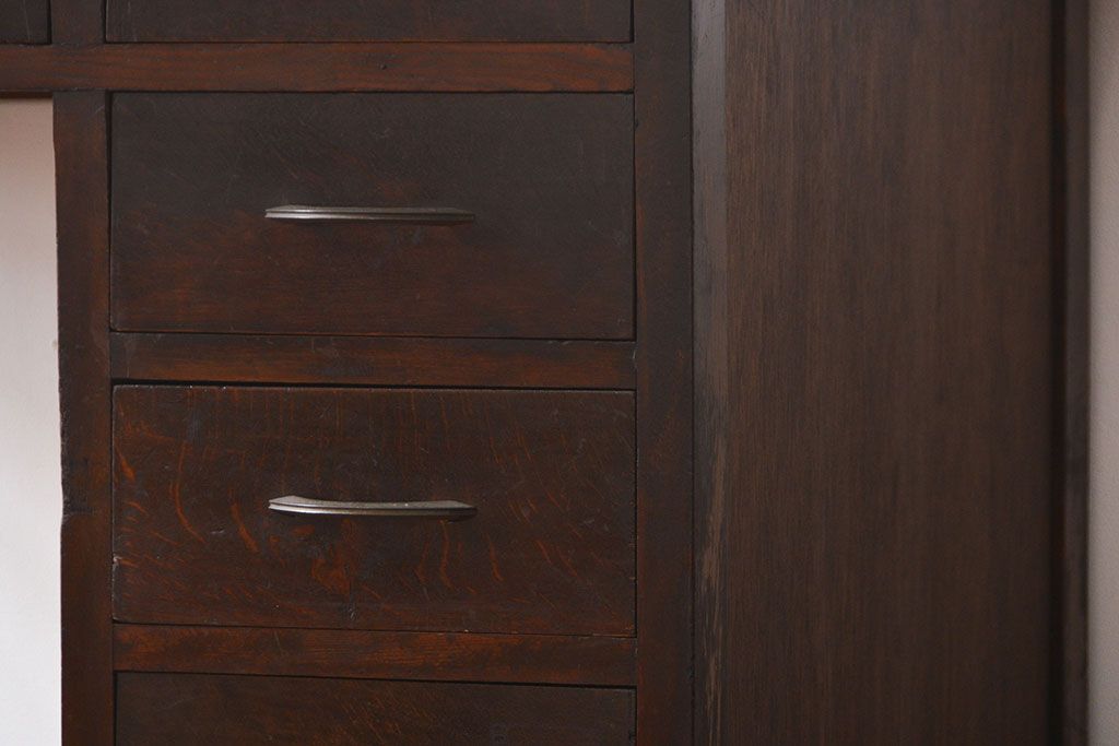 レトロ家具　アンティーク　古い木製のレトロな片袖机