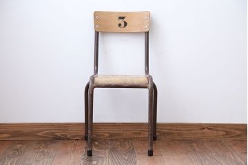 アンティーク家具　イギリスアンティーク　おしゃれなチャイルドチェア
