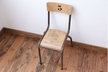 アンティーク家具　イギリスアンティーク　おしゃれなチャイルドチェア