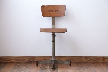 ヴィンテージ家具　イギリスビンテージ　おしゃれな回転椅子(1)