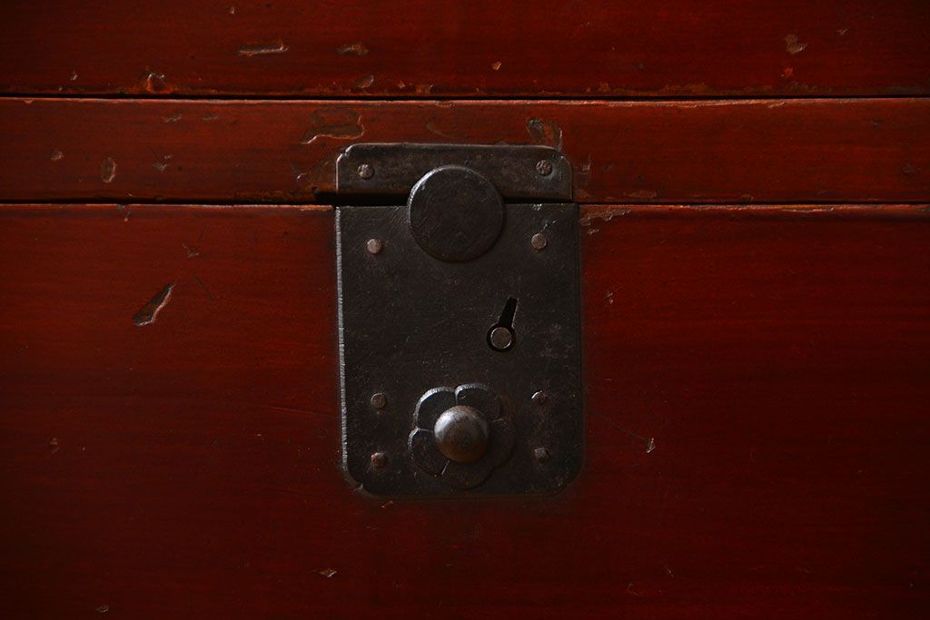 アンティーク家具　古民具・骨董　引き出し12杯の味わい深い衣装箪笥