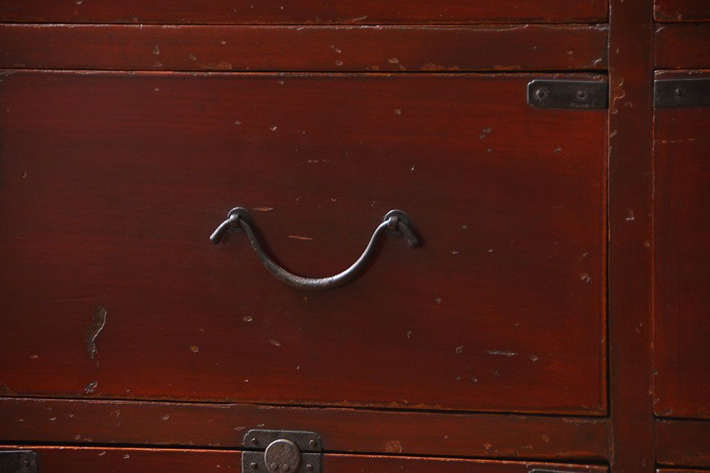 アンティーク家具　古民具・骨董　引き出し12杯の味わい深い衣装箪笥