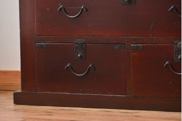 アンティーク家具　古民具・骨董　引き出し12杯の味わい深い衣装箪笥