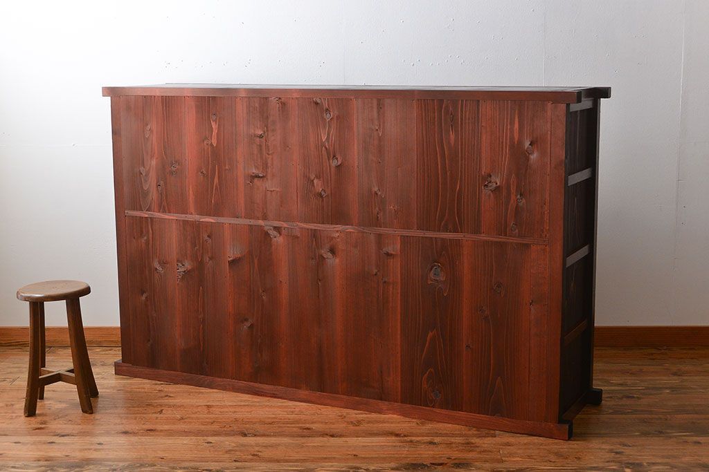 アンティーク家具　古民具・骨董　引き出し12杯の味わい深い衣装箪笥