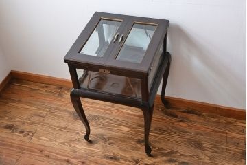アンティーク雑貨　イギリスアンティーク　おしゃれなショーケース
