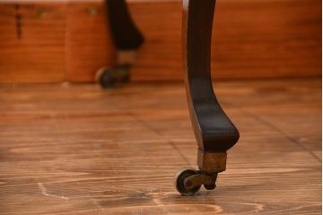 アンティーク雑貨　イギリスアンティーク　おしゃれなショーケース