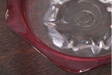 アンティーク雑貨　アンティーク　大正〜昭和初期・赤フリルガラス鉢(氷コップ)