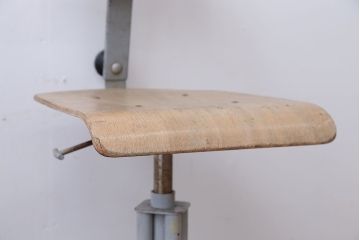 ヴィンテージ家具　イギリスビンテージ　おしゃれな回転椅子(2)