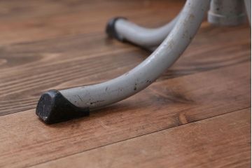 ヴィンテージ家具　イギリスビンテージ　おしゃれな回転椅子(2)