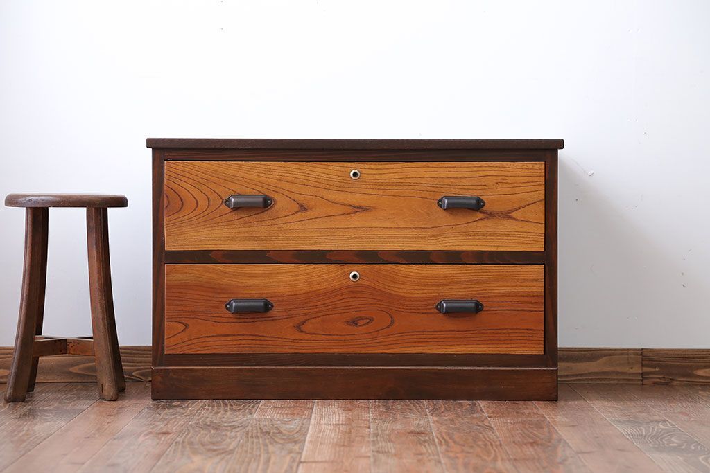 アンティーク家具　アンティーク　古い木製の2杯チェスト(引き出し・ローボード)