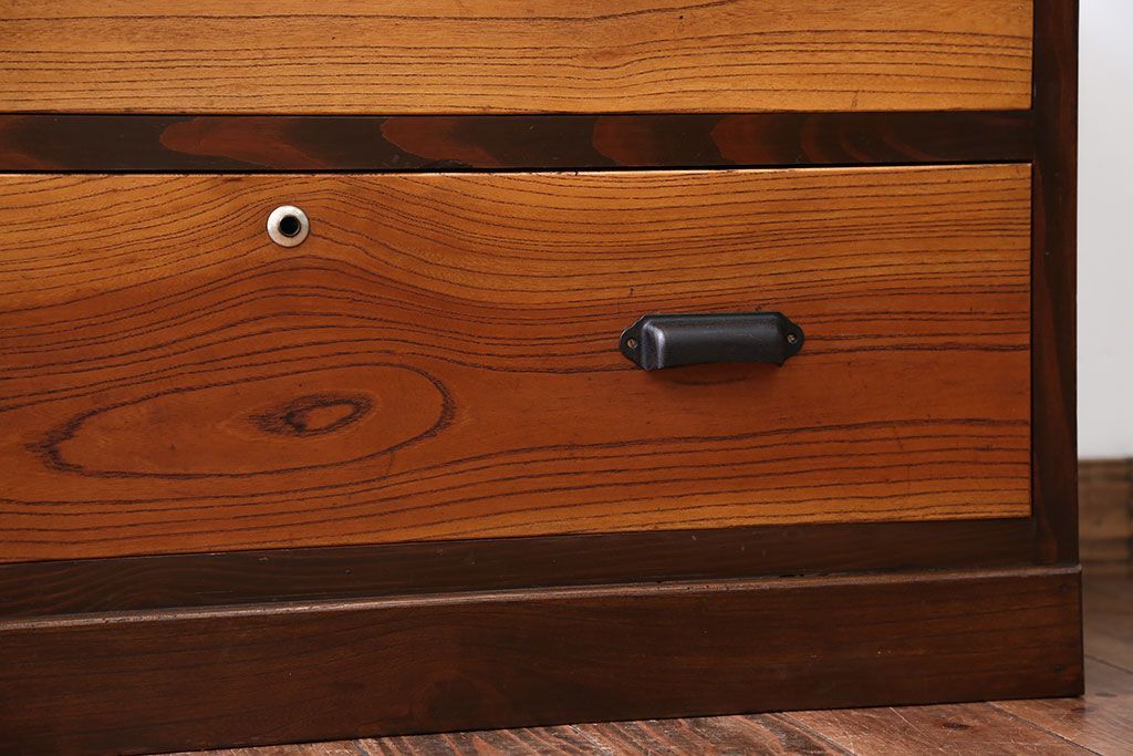 アンティーク家具　アンティーク　古い木製の2杯チェスト(引き出し・ローボード)