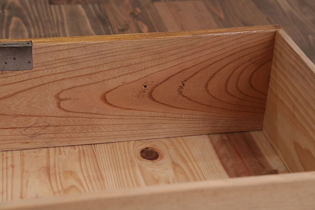 アンティーク家具　アンティーク　古い木製の2杯チェスト(引き出し・ローボード)