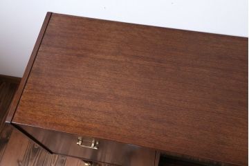 ヴィンテージ家具　北欧ビンテージ　ミッドセンチュリー　G-PLAN　サイドボード