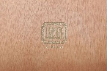 ヴィンテージ家具　北欧ビンテージ　ミッドセンチュリー　G-PLAN　サイドボード