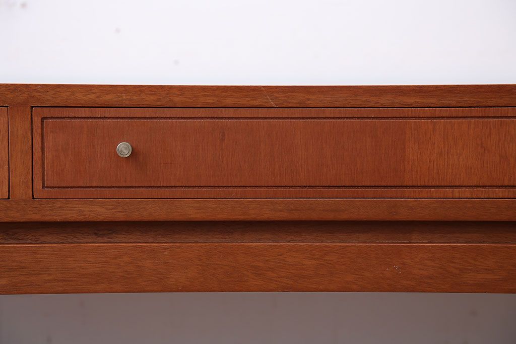 ヴィンテージ家具　北欧ビンテージ　両開き引き出し付きセンターテーブル