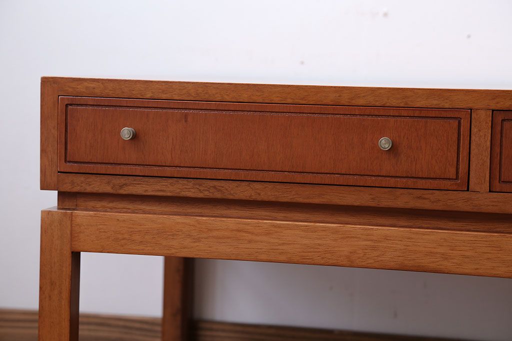 ヴィンテージ家具　北欧ビンテージ　両開き引き出し付きセンターテーブル