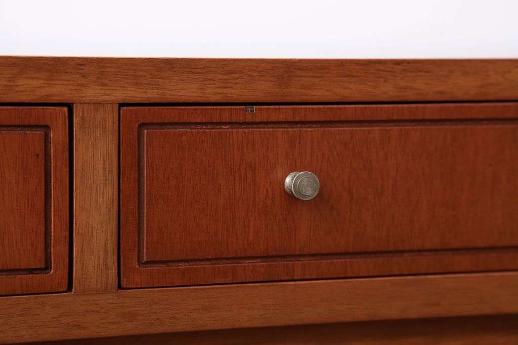 ヴィンテージ家具　北欧ビンテージ　両開き引き出し付きセンターテーブル