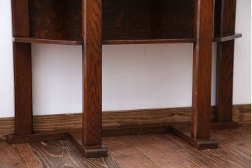 アンティーク家具　イギリスアンティーク　オーク材のヘキサゴンキャビネット