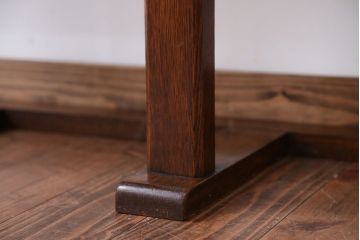 アンティーク家具　イギリスアンティーク　オーク材のヘキサゴンキャビネット