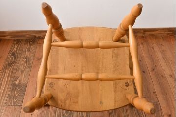 アンティーク家具　イギリスアンティーク　ゆったりとした大きなアームチェア