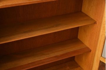 レトロ家具　昭和レトロ　飾り棚付き!古い木製の本箱