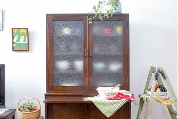 レトロ家具　昭和レトロ　作業台付き古い木製のキッチンキャビネット