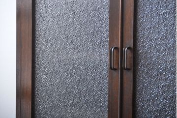 レトロ家具　昭和レトロ　作業台付き古い木製のキッチンキャビネット