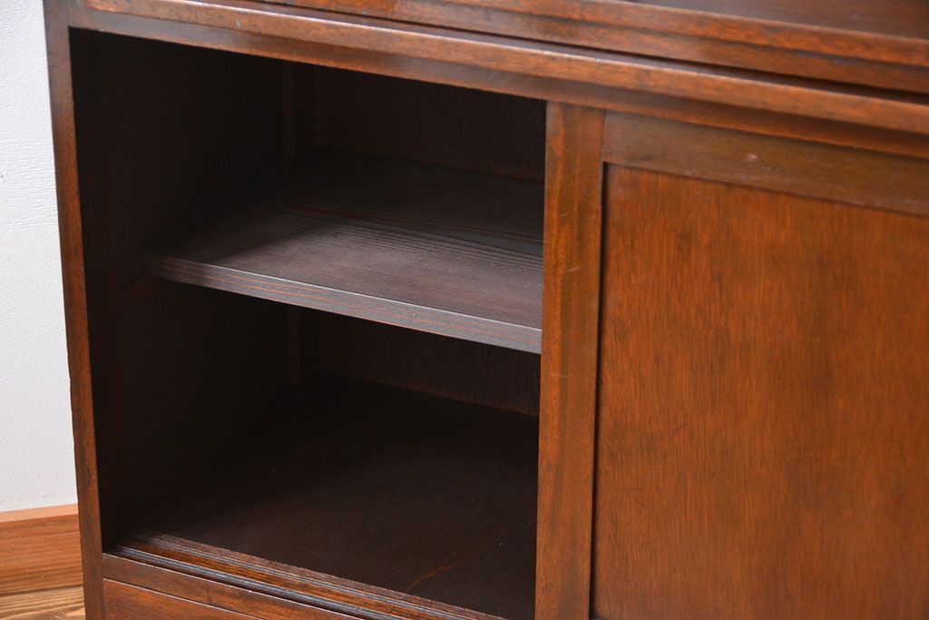 レトロ家具　昭和レトロ　作業台付き古い木製のキッチンキャビネット