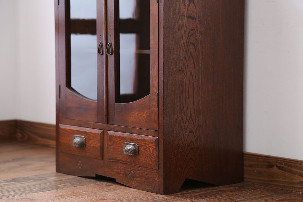 アンティーク家具　和製アンティーク　とても小さな古い木製の本箱