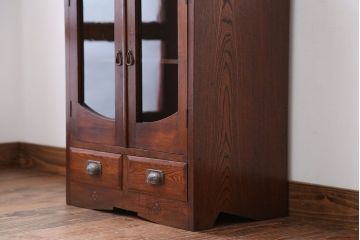 アンティーク家具　和製アンティーク　とても小さな古い木製の本箱