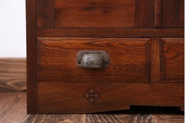 アンティーク家具　和製アンティーク　とても小さな古い木製の本箱