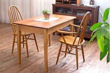 アンティーク家具　【イギリスアンティーク・ダイニングテーブル】　古い木製のシンプルなダイニングテーブル(デスク)