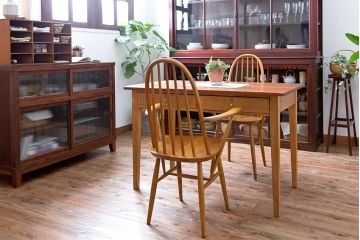 アンティーク家具　【イギリスアンティーク・ダイニングテーブル】　古い木製のシンプルなダイニングテーブル(デスク)