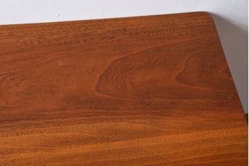 アンティーク家具　【イギリスアンティーク・ダイニングテーブル】　古い木製のシンプルなダイニングテーブル(デスク)