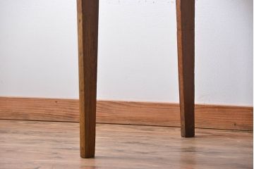 アンティーク家具　アンティーク　ナチュラルな木味の古いシンプルなダイニングテーブル