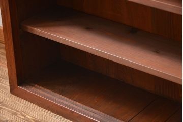 アンティーク家具　和製アンティーク　古い木製の引き戸付き大きな薄型収納棚