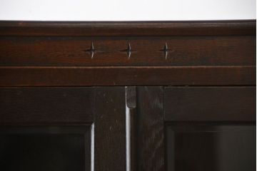 アンティーク家具　アンティーク　面取りガラス観音扉の引き出し2杯付き本箱