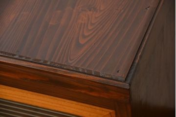 レトロ家具　昭和レトロ　モールガラス入り鉄脚付きローボード