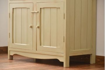 ヴィンテージ家具　イギリスビンテージ　おしゃれなペイントキッチンサイドキャビネット