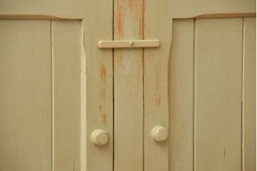 ヴィンテージ家具　イギリスビンテージ　おしゃれなペイントキッチンサイドキャビネット