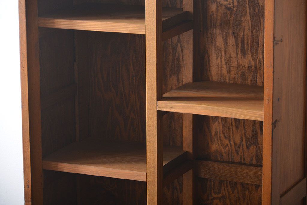 レトロ家具　アンティーク　棚の高さが自由自在!レトロな飾り棚