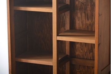 レトロ家具　アンティーク　棚の高さが自由自在!レトロな飾り棚